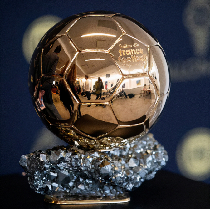 直播-国际比赛日里昂止住颓势：意大利杯节点到来，质疑声仍在，更衣室氛围转暖-直播